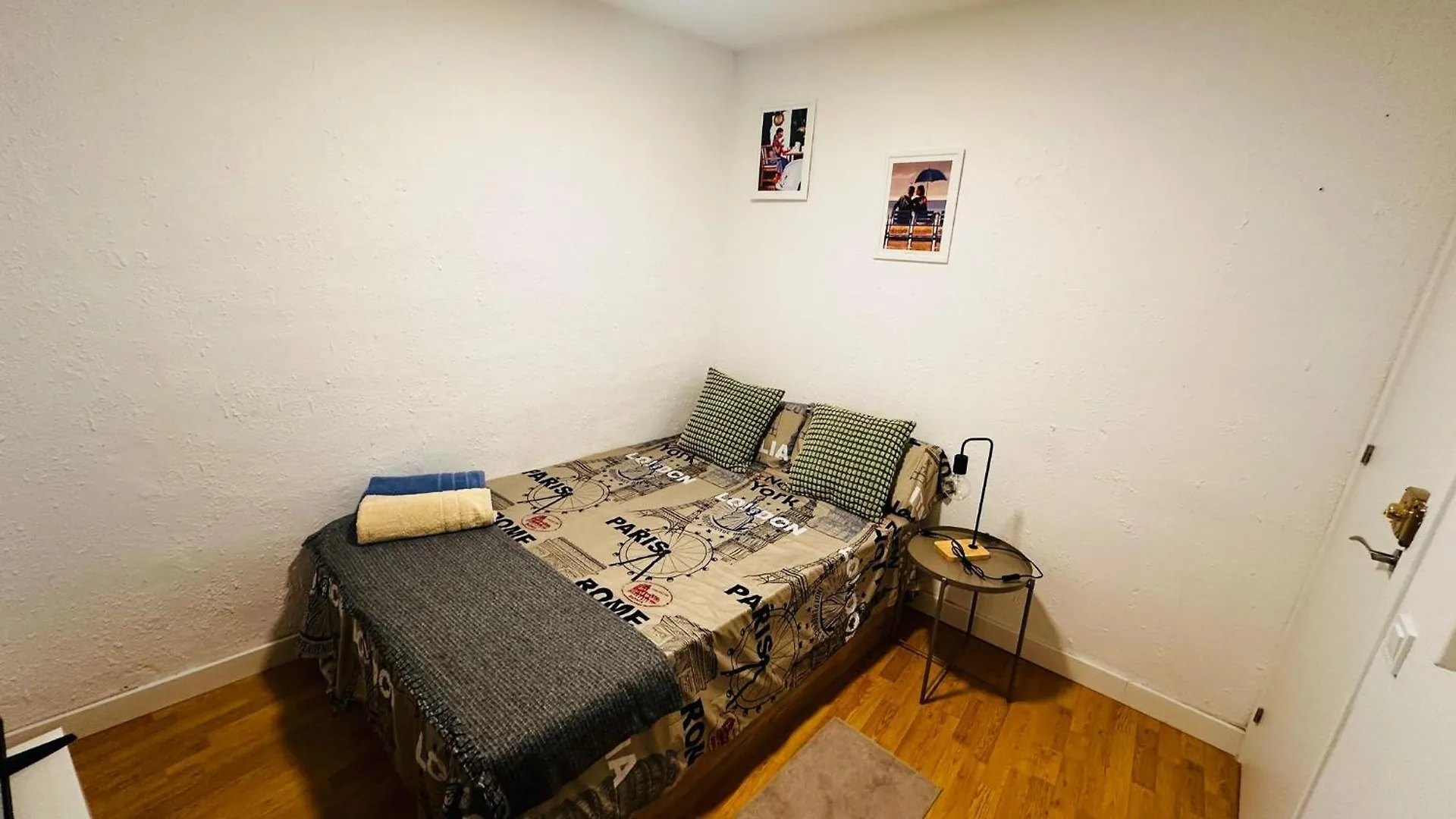 Cosy Rentals Bcn Barcelona Guest house