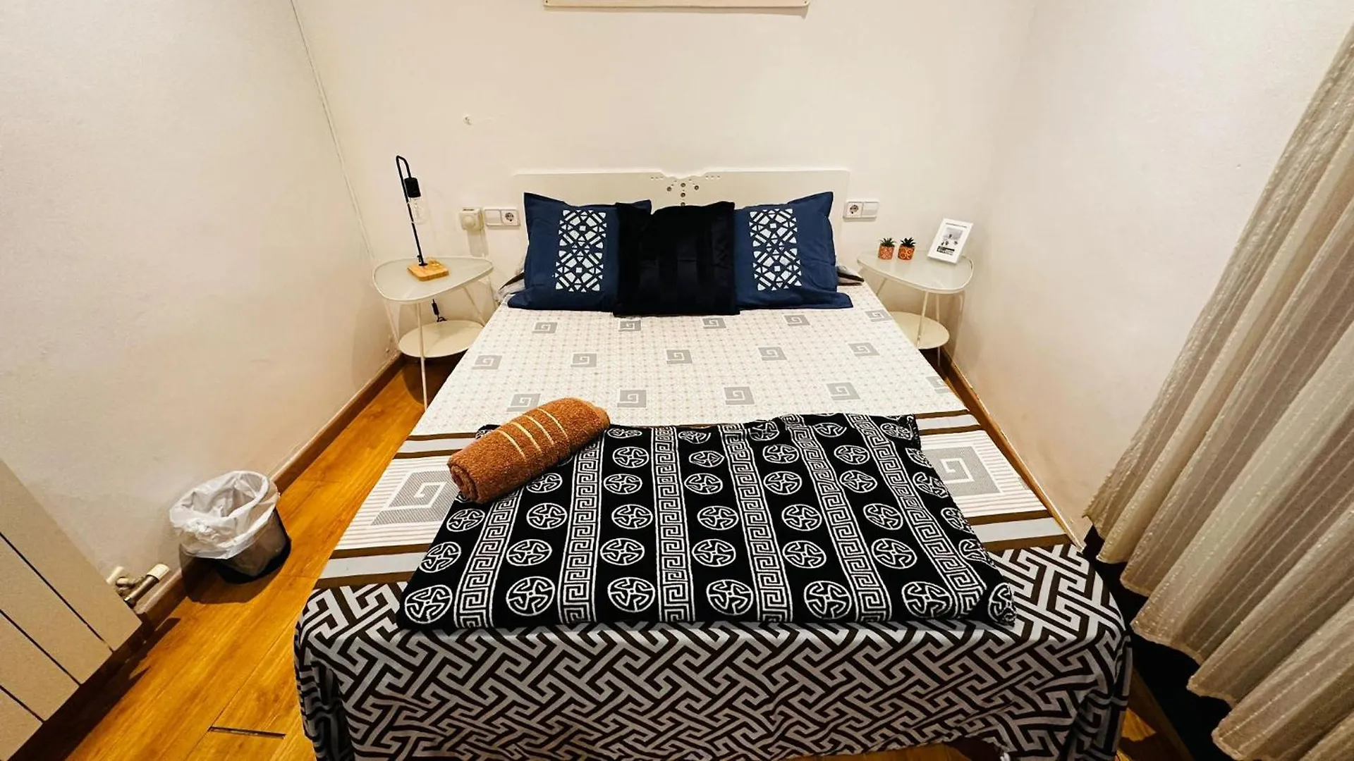 Cosy Rentals Bcn Barcelona 0*,  Spain